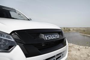 Arctic Trucks Isuzu D-Max AT35 Double Cab 2017 года  (WW)